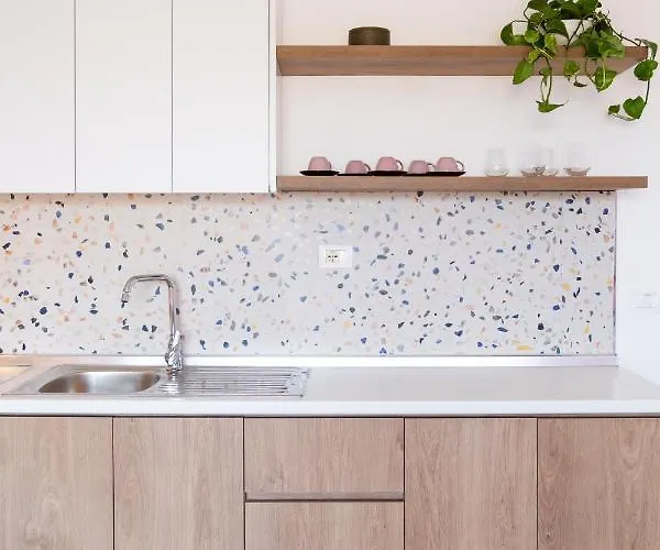 Lulu - Sunset アパート